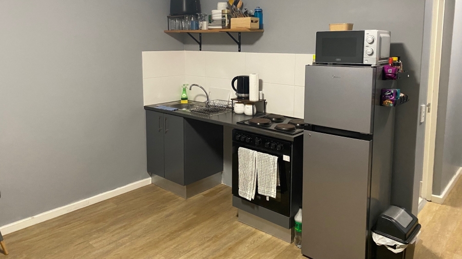 To Let 1 Bedroom Property for Rent in Thornton Western Cape